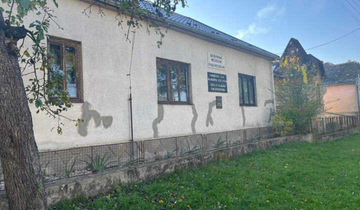 19. fotografia fotogalérie Úspešné projekty / Obnova pamätnej izby A.Zsélyiho