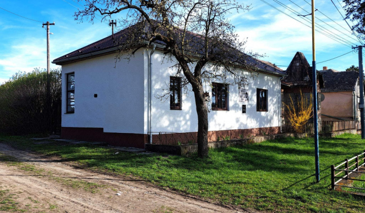 29. fotografia fotogalérie Úspešné projekty / Obnova pamätnej izby A.Zsélyiho